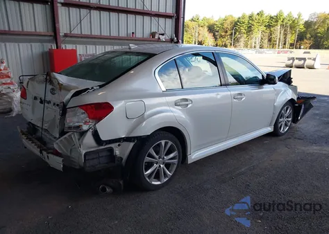 2013 Subaru Legacy 3.6R Limited из США, поврежденный, VIN 4S3BMDL65D2042601